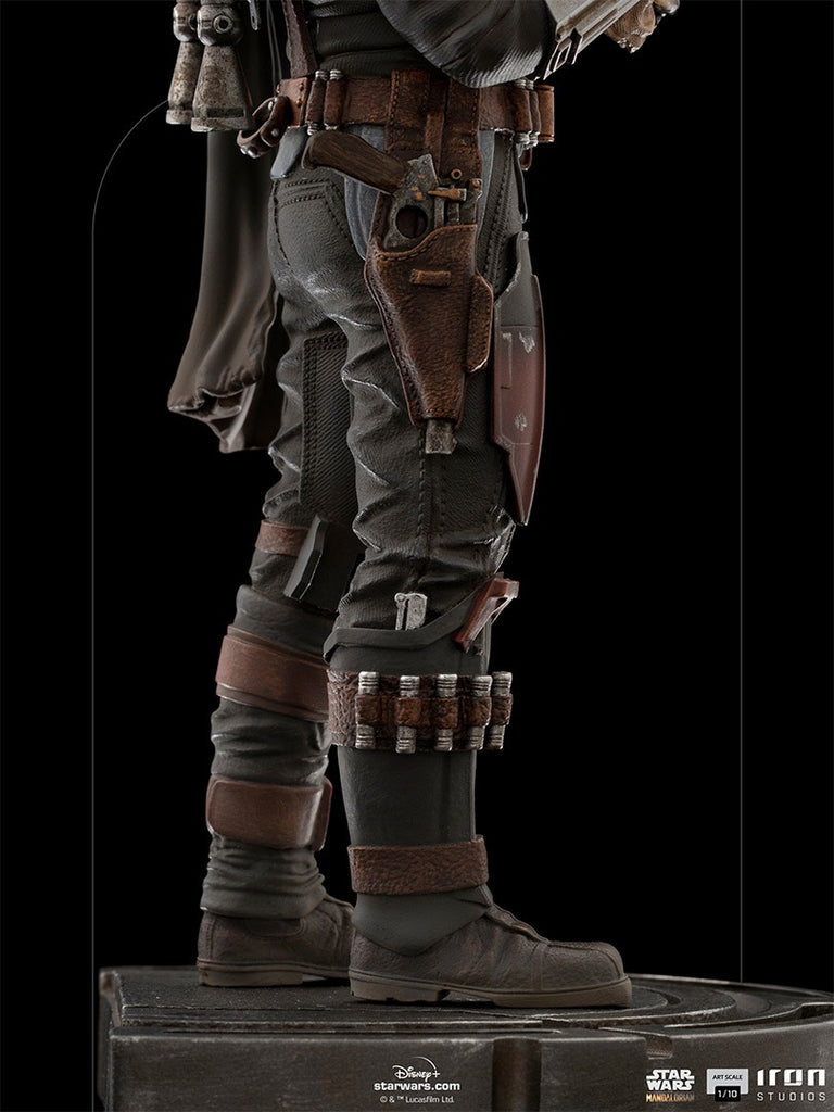 Estátua The Mandalorian and Grogu - The Mandalorian - Art Scale 1/10 -  Iron Studios