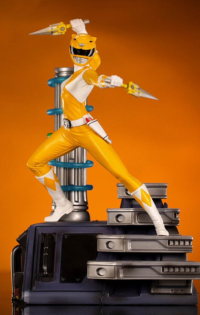 Estátua Yellow Ranger - Mighty Morphin Power Rangers - BDS Art Scale 1/10 - Iron Studios