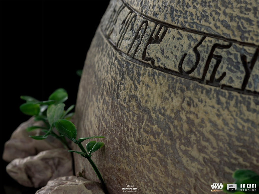 Estátua Grogu - The Mandalorian - Legacy Replica 1/4 - Iron Studios
