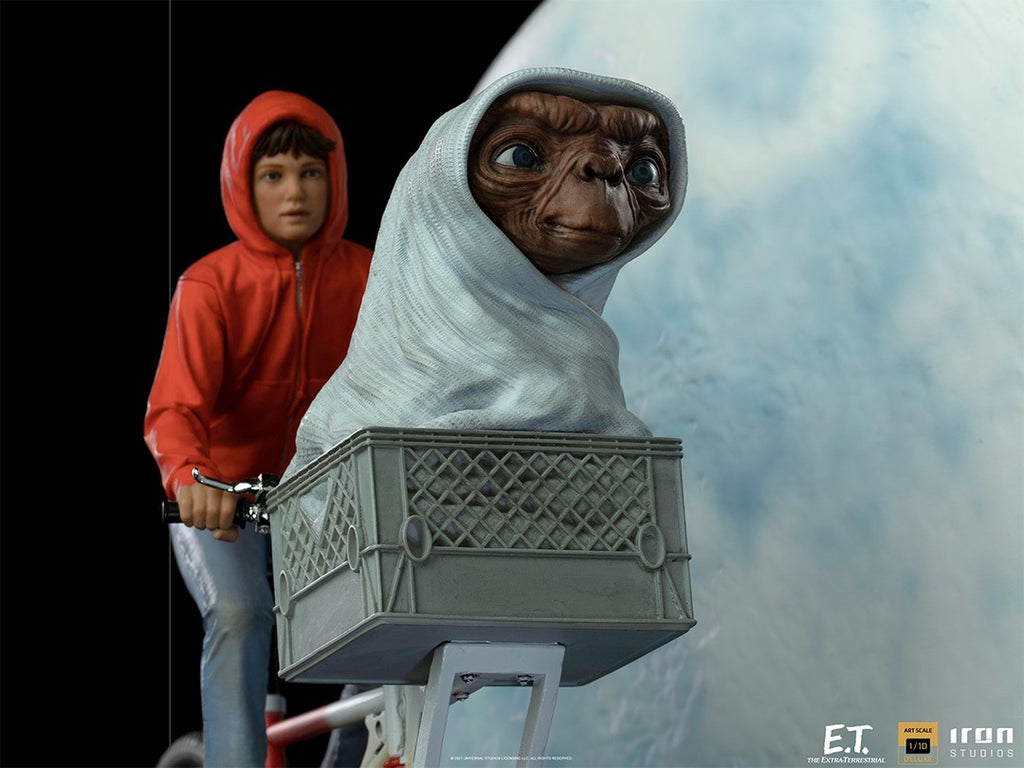 Estátua E.T. & Elliot Deluxe - E.T. - Art Scale 1/10 - Iron Studios