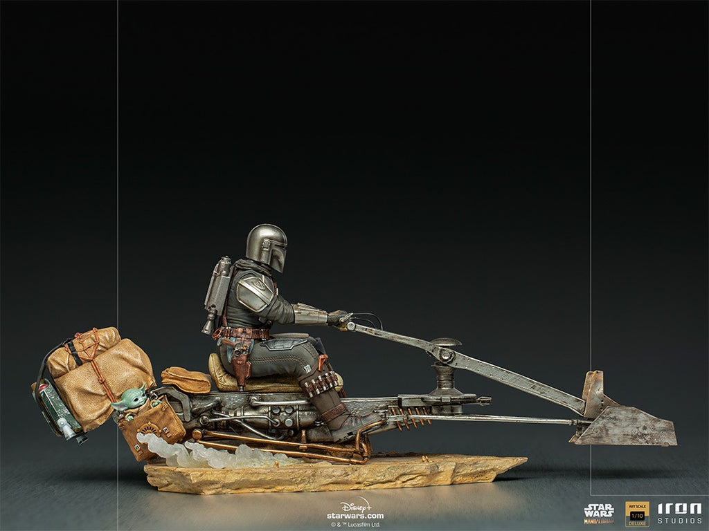 Estátua The Mandalorian on Speederbike Deluxe - The Mandalorian - Art Scale 1/10 - Iron Studios