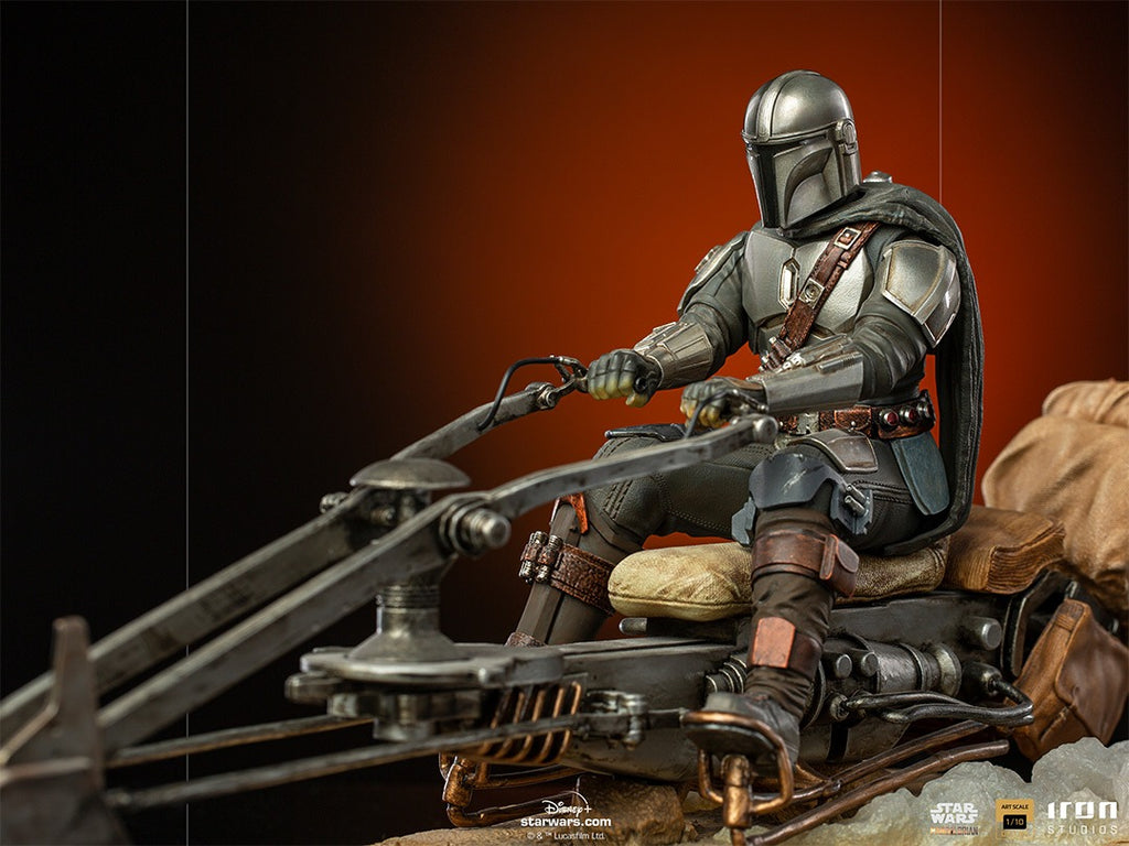 Estátua The Mandalorian on Speederbike Deluxe - The Mandalorian - Art Scale 1/10 - Iron Studios