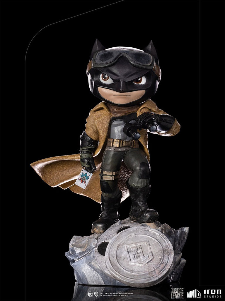 Estátua Batman Knightmare - Zack Snyder's Justice League - MiniCo - Iron Studios