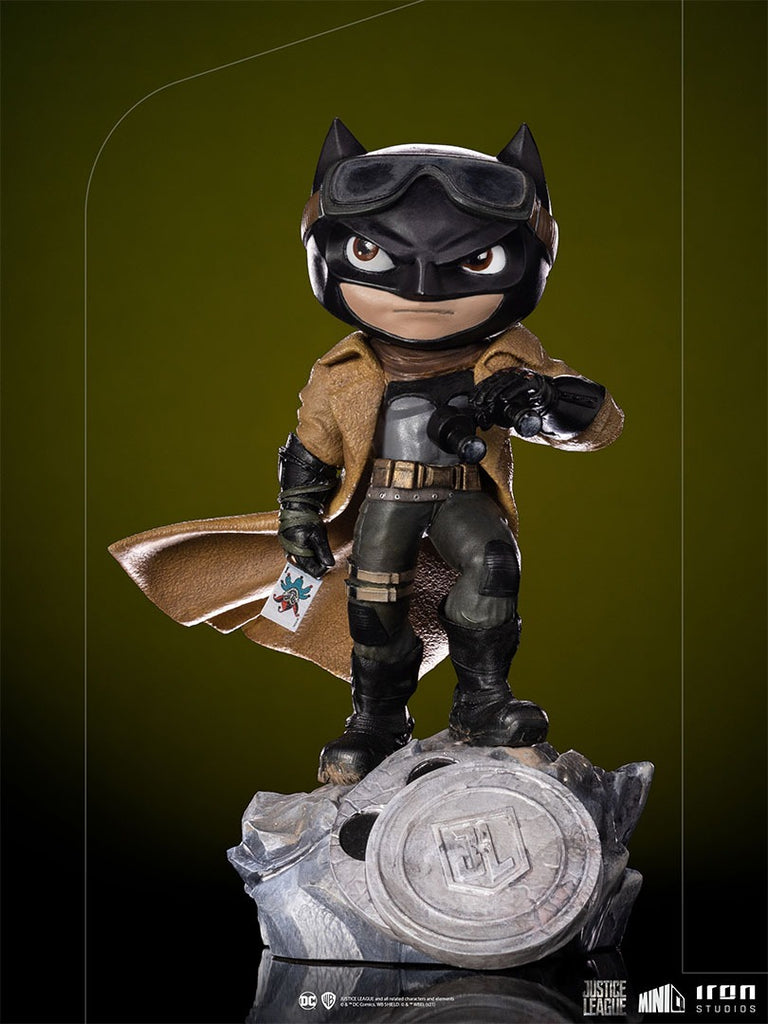 Estátua Batman Knightmare - Zack Snyder's Justice League - MiniCo - Iron Studios