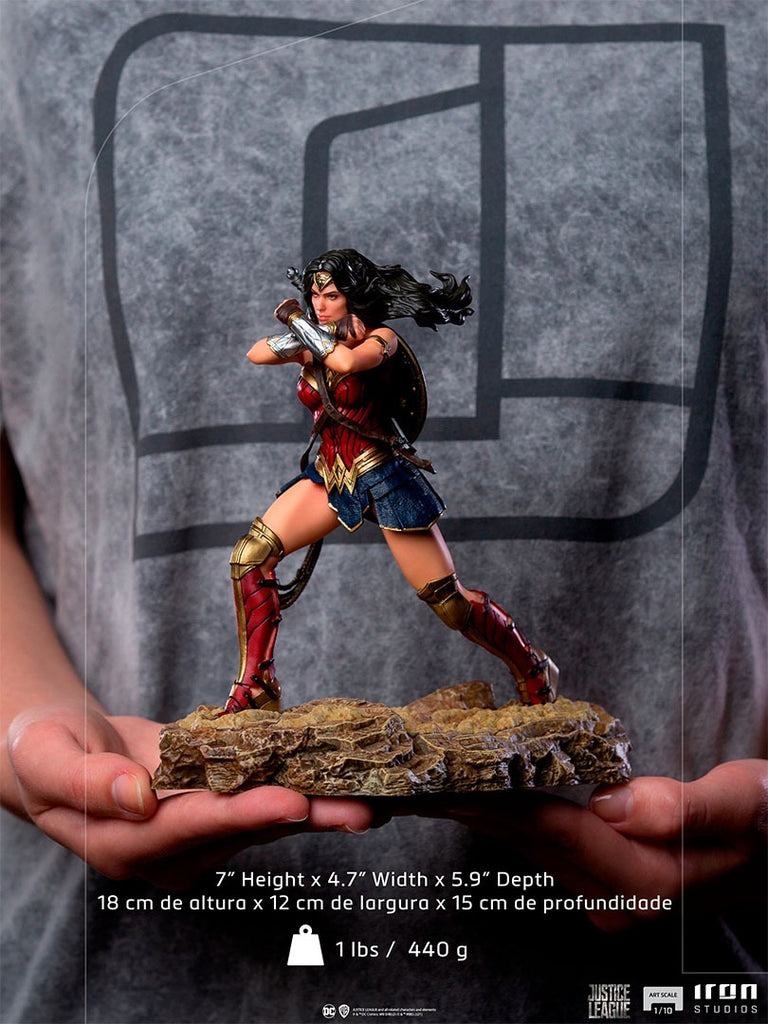 Estátua Mulher Maravilha - Ligada Justiça de Zack Snyder - BDS Art Scale 1/10 - Iron Studios