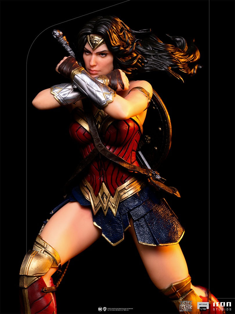 Estátua Mulher Maravilha - Ligada Justiça de Zack Snyder - BDS Art Scale 1/10 - Iron Studios