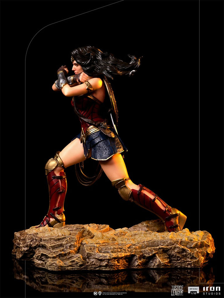 Estátua Mulher Maravilha - Ligada Justiça de Zack Snyder - BDS Art Scale 1/10 - Iron Studios