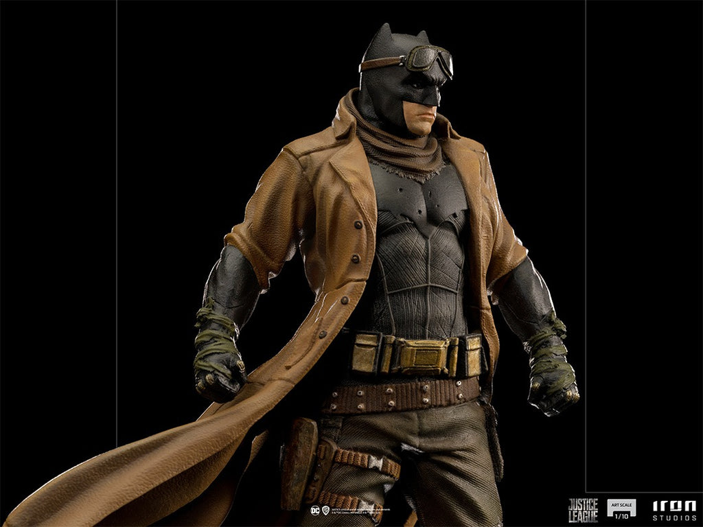 Estátua Batman Knightmare - Zack Snyder's Justice League - BDS Art Scale 1/10 - Iron Studios