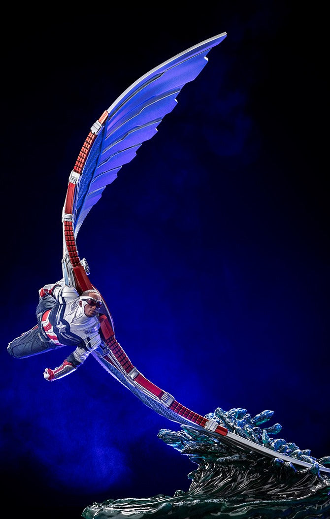 Estátua Capitão América Sam Wilson (Deluxe) - O Falcão e o Soldado Invernal - BDS Art Scale 1/10 - Iron Studios