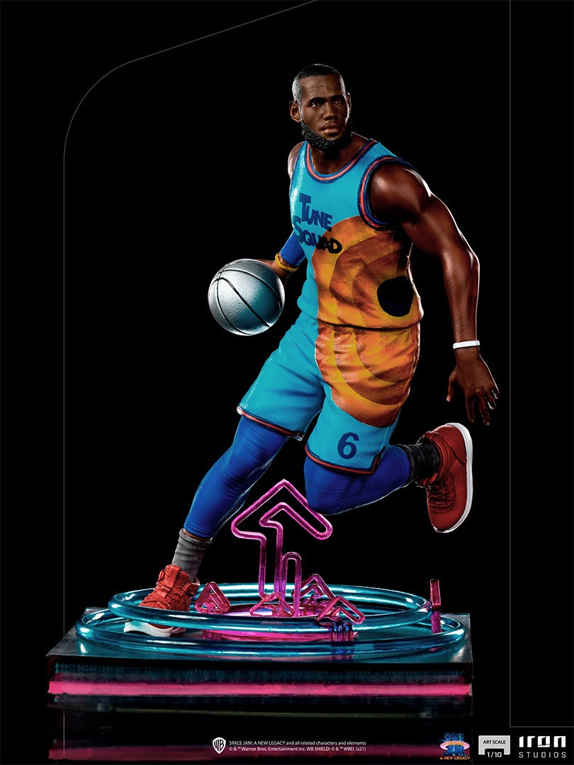 Estátua LeBron James - Space Jam: A New Legacy - Art Scale 1/10 - Iron Studios