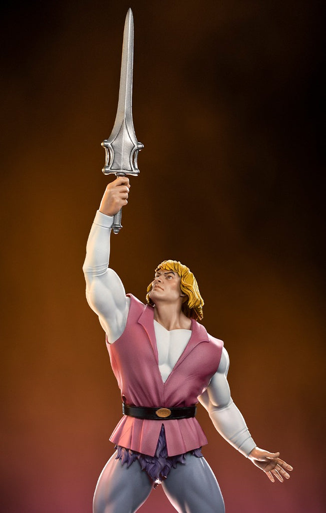 Estátua Principe Adam - He-Man e os Mestres do Universo - Art Scale 1/10 - Iron Studios