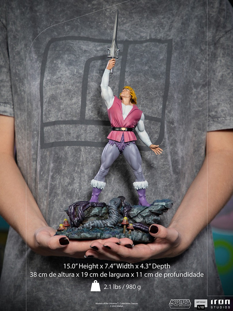 Estátua Principe Adam - He-Man e os Mestres do Universo - Art Scale 1/10 - Iron Studios