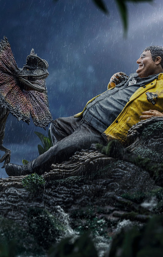 Estátua Dennis Nedry Deluxe - Jurassic Park - Art Scale 1/10 - Iron Studios
