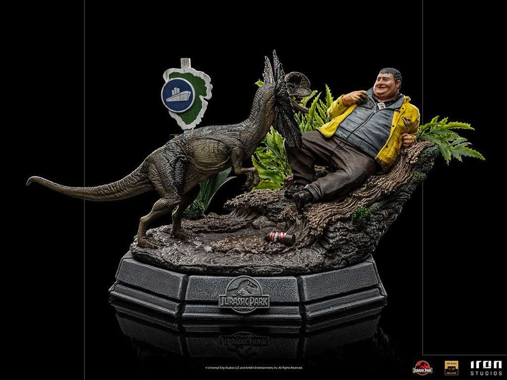 Estátua Dennis Nedry Deluxe - Jurassic Park - Art Scale 1/10 - Iron Studios