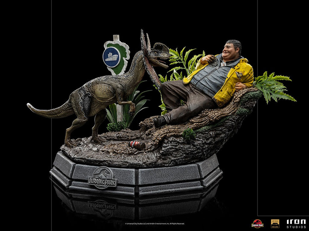 Estátua Dennis Nedry Deluxe - Jurassic Park - Art Scale 1/10 - Iron Studios