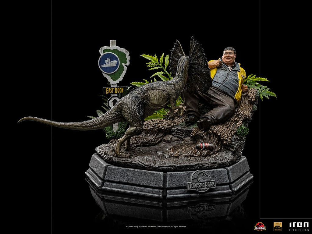 Estátua Dennis Nedry Deluxe - Jurassic Park - Art Scale 1/10 - Iron Studios