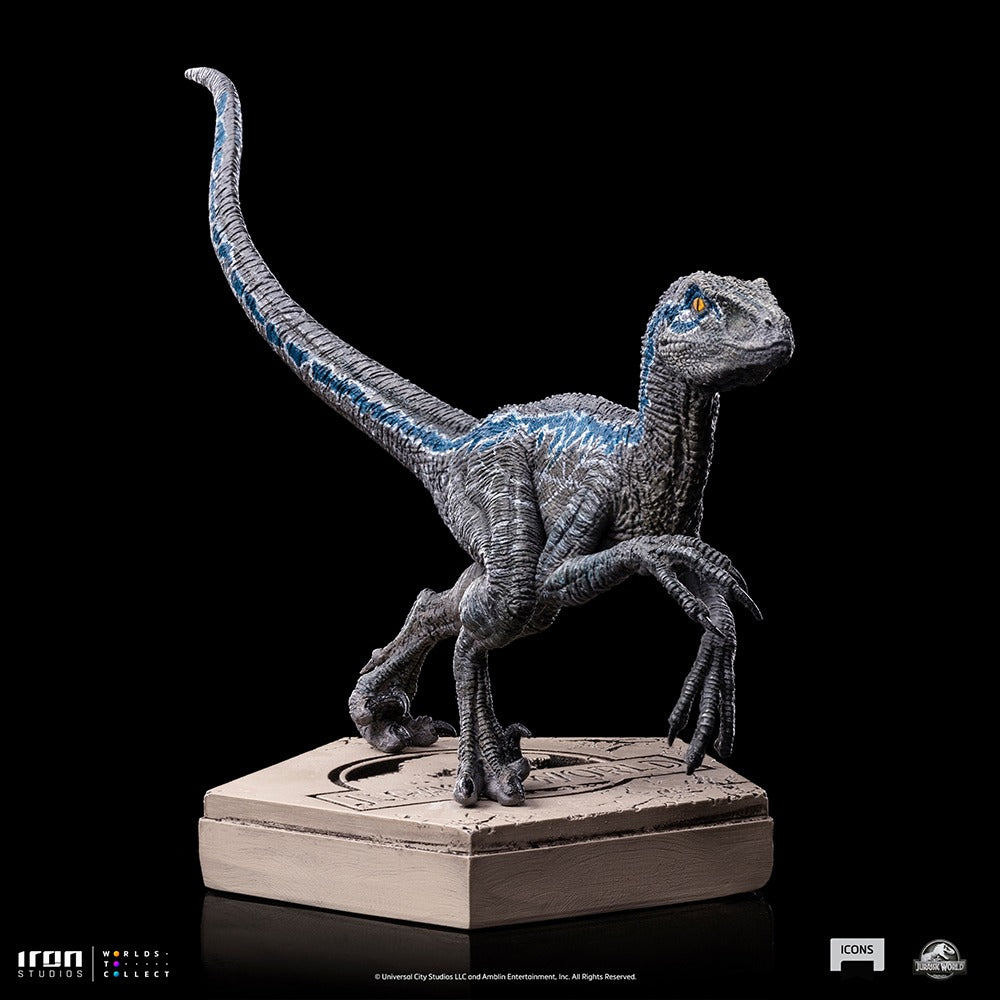 Estátua Velociraptor Blue - Jurassic World - Icons - Iron Studios