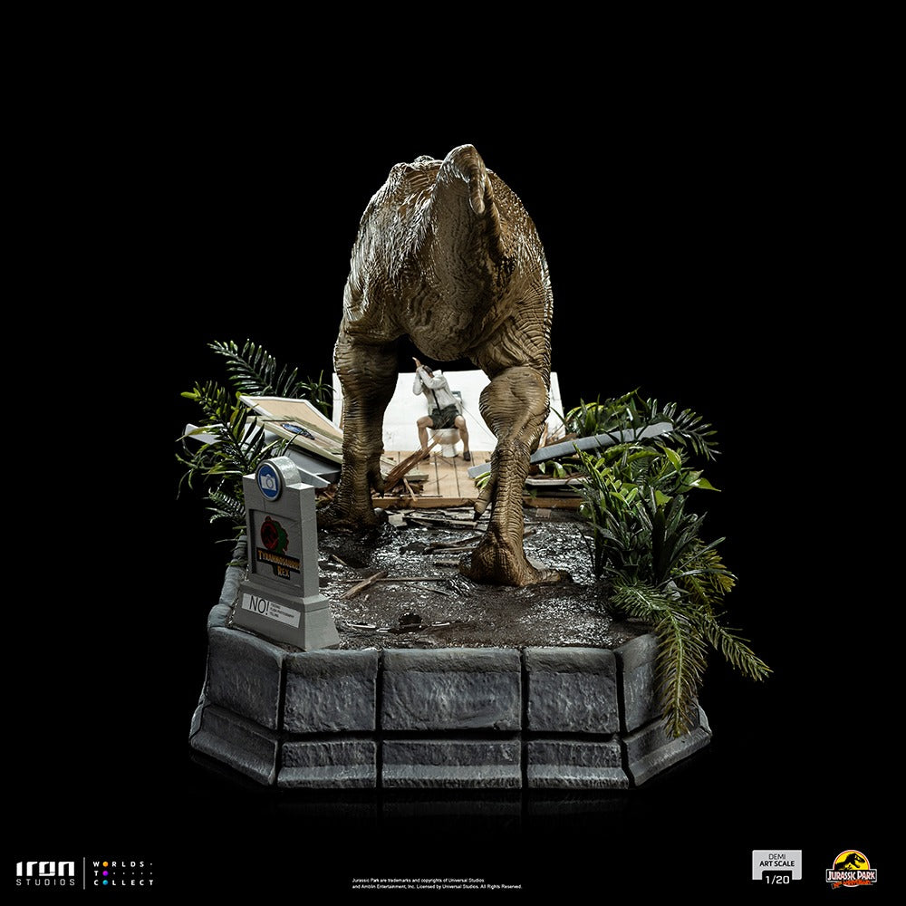 Estátua T-Rex Attacks Donald Gennaro - Jurassic Park - Demi Scale 1/20 - Iron Studios