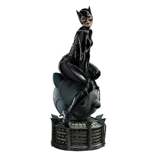 Estátua Mulher Gato - Batman Returns - Legacy Replica 1/4 - Iron Studios