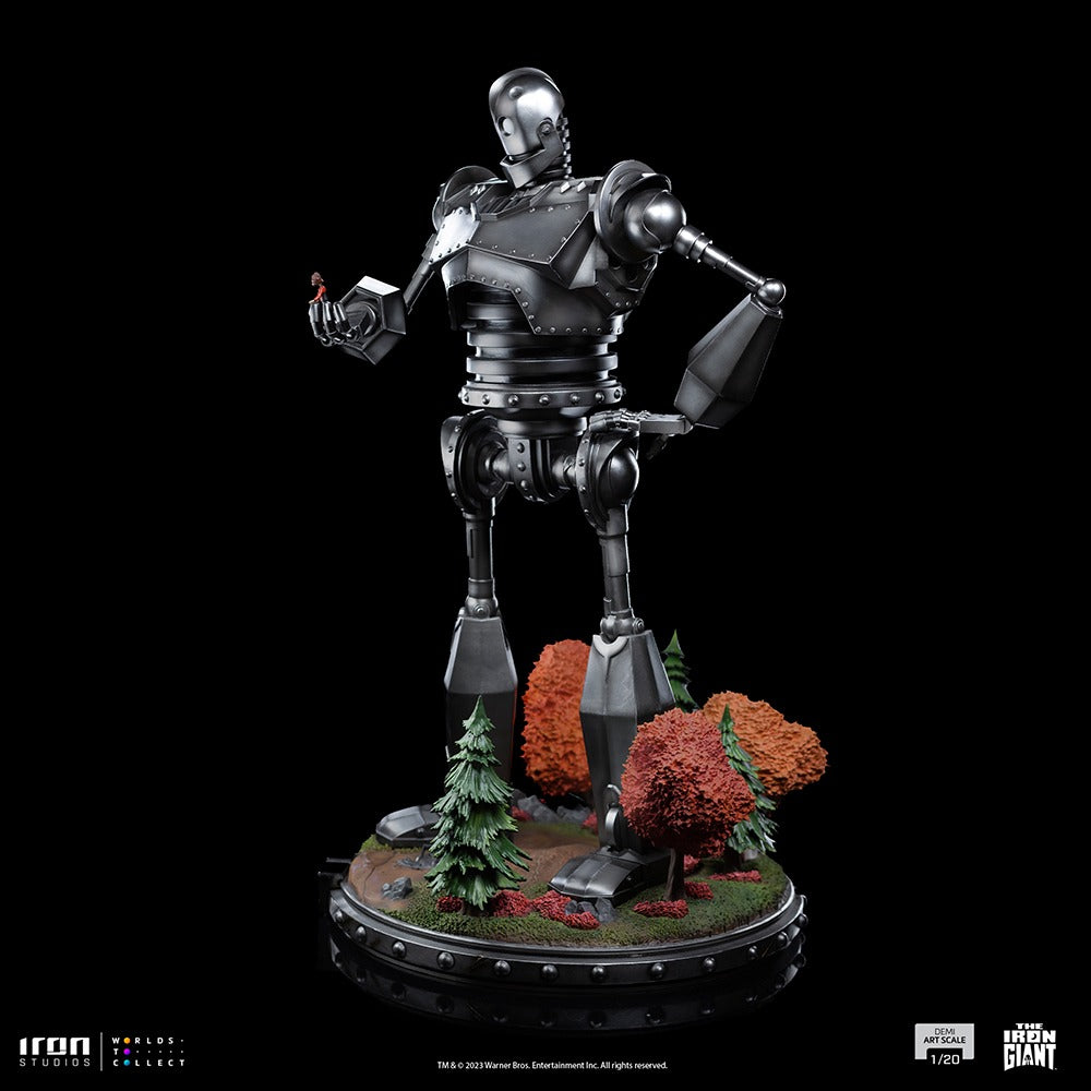 Estátua Iron Giant and Hogarth Hughes - The Iron Giant - Demi Scale 1/20 - Iron Studios