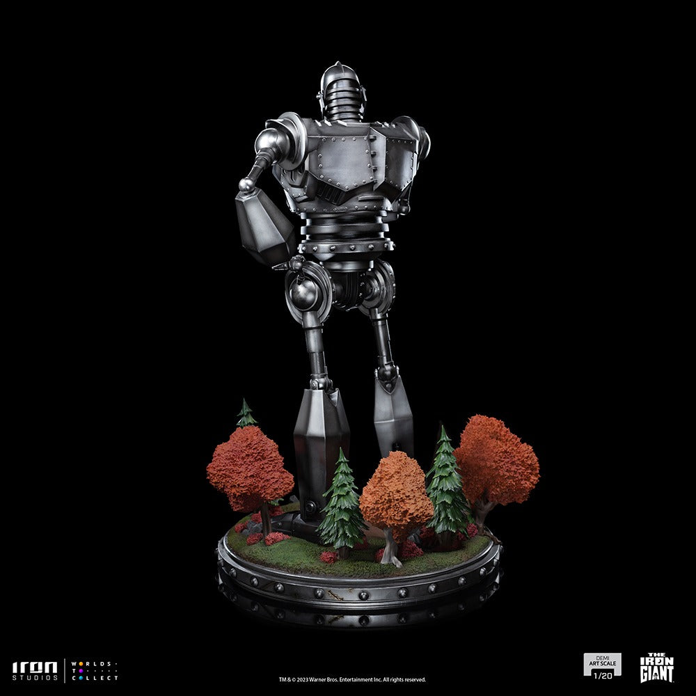 Estátua Iron Giant and Hogarth Hughes - The Iron Giant - Demi Scale 1/20 - Iron Studios