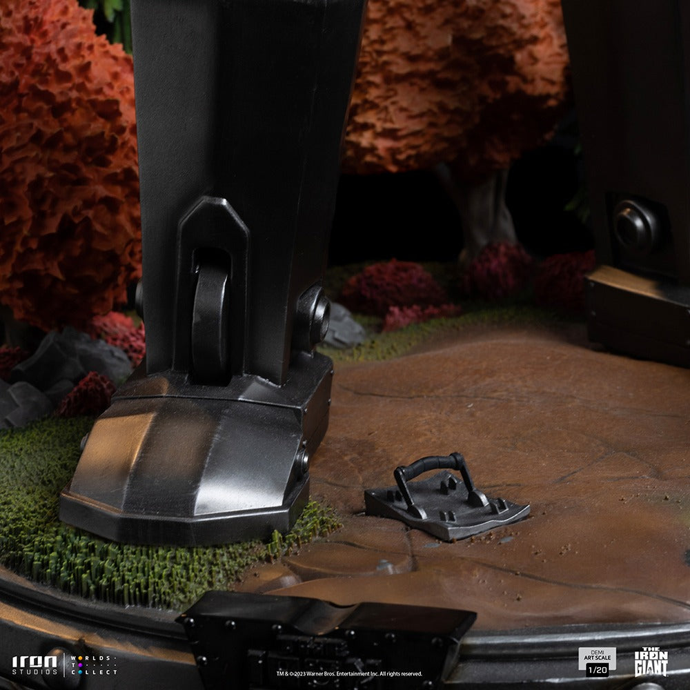 Estátua Iron Giant and Hogarth Hughes - The Iron Giant - Demi Scale 1/20 - Iron Studios