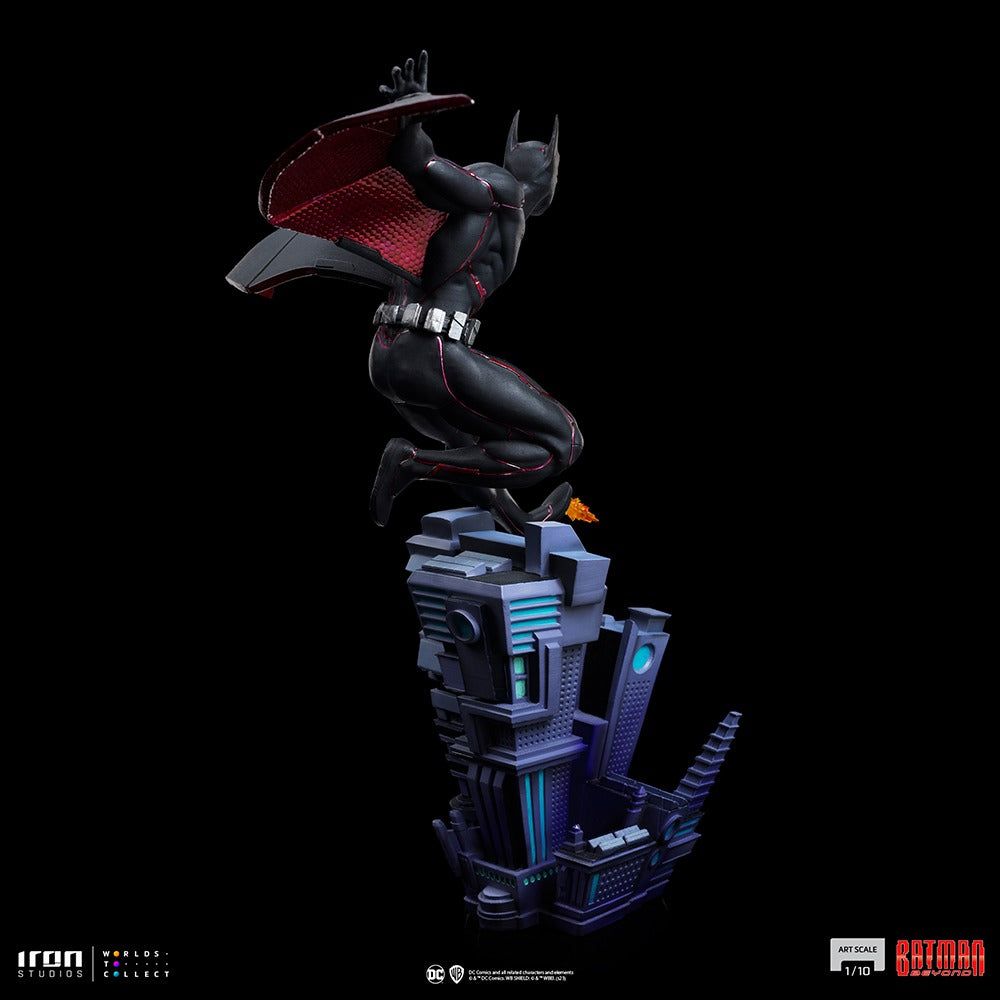 Estátua Batman do Futuro - DC Comics Series #8 - Art Scale 1/10 - Iron Studios