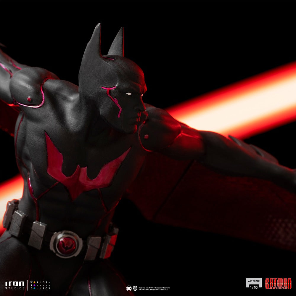 Estátua Batman do Futuro - DC Comics Series #8 - Art Scale 1/10 - Iron Studios