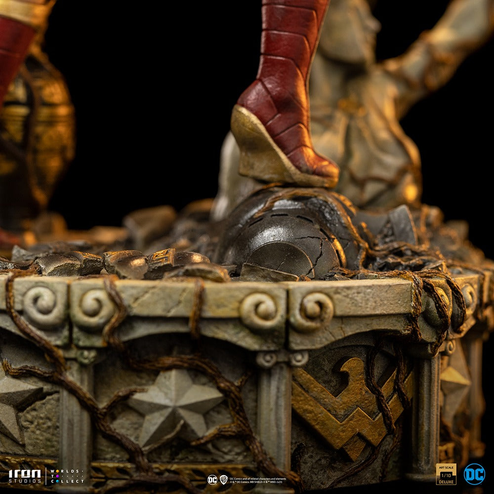 Estátua Wonder Woman Unleashed - DC Comics - Art Scale 1/10 - Iron Studios