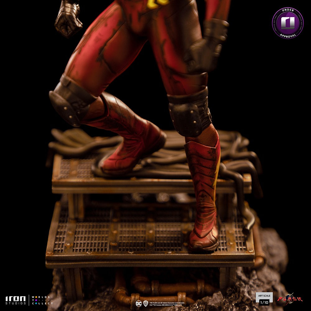 Estátua Flash Alternate Ver - The Flash Movie - Art Scale 1/10 - Iron Studios