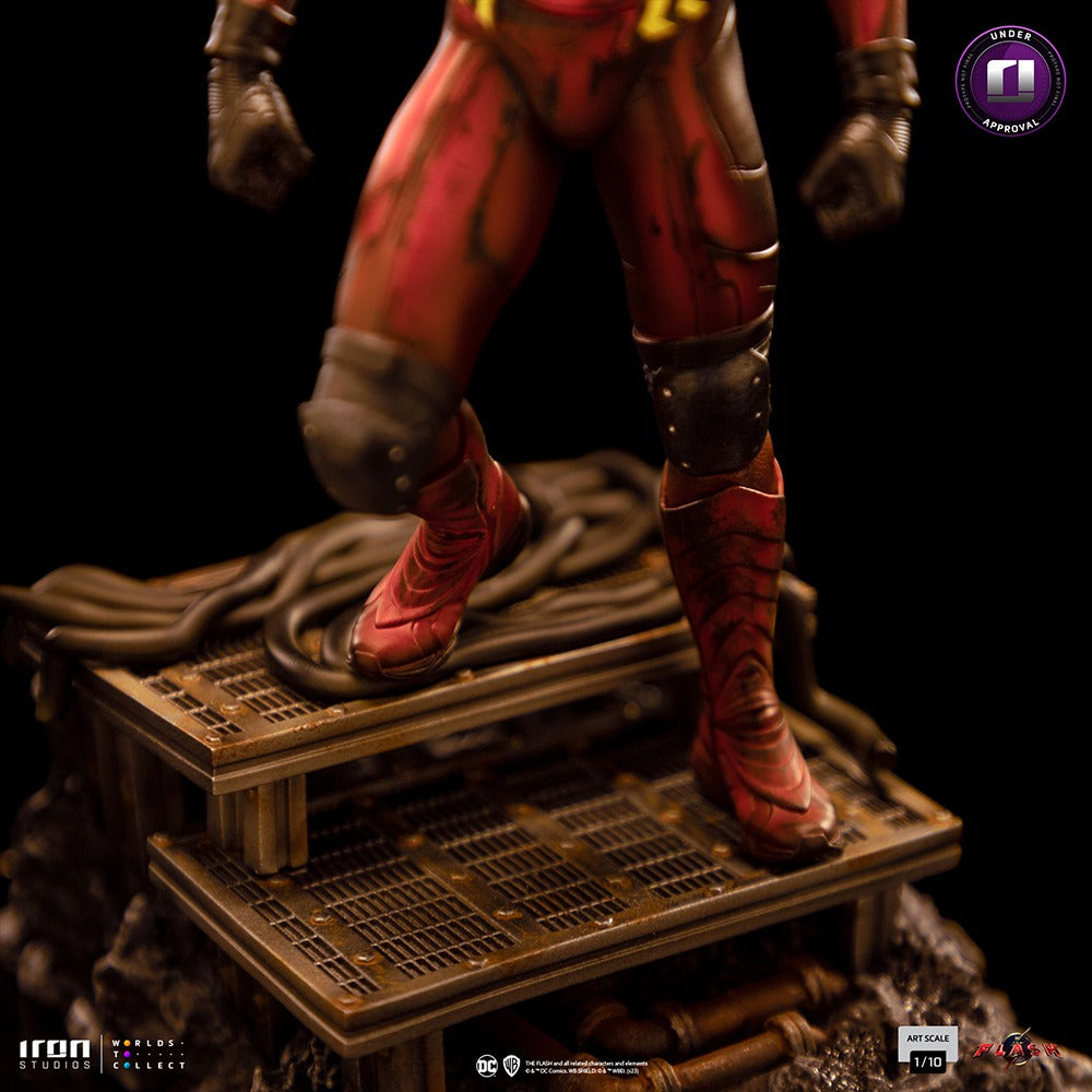 Estátua Flash Alternate Ver - The Flash Movie - Art Scale 1/10 - Iron Studios