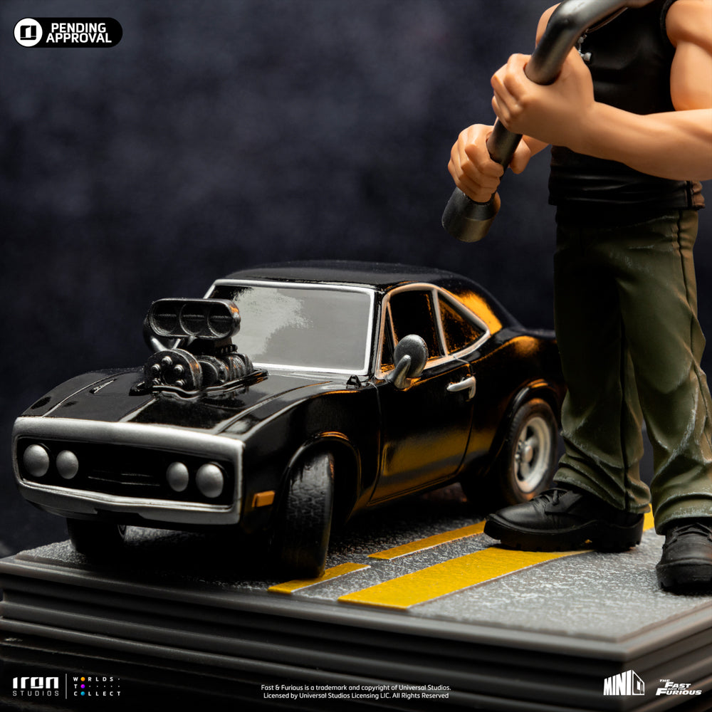 Estátua Dominic Toretto - Velozes e Furiosos - MiniCo - Iron Studios