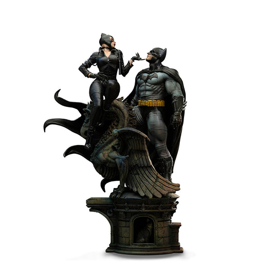 Estátua Batman e Mulher Gato - DC Comics Series #9 - Diorama 1/6 - Iron Studios