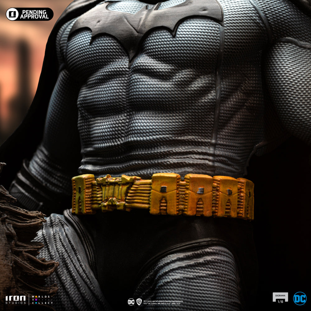 Estátua Batman e Mulher Gato - DC Comics Series #9 - Diorama 1/6 - Iron Studios