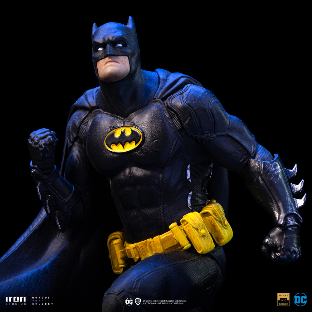 Estátua Batman Deluxe Black Ver - DC Comics - Art Scale 1/10 - Iron Studios