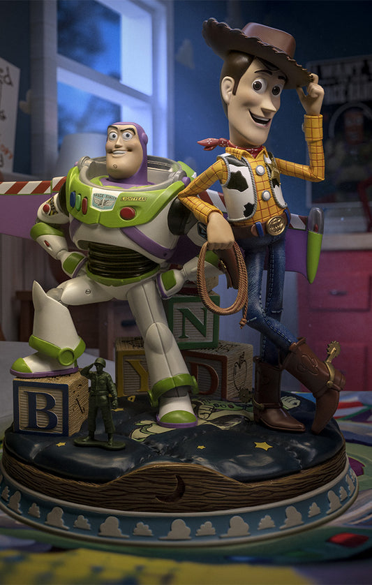 Estátua Buzz & Woody Deluxe - Toy Story - Art Scale 1/10 - Iron Studios