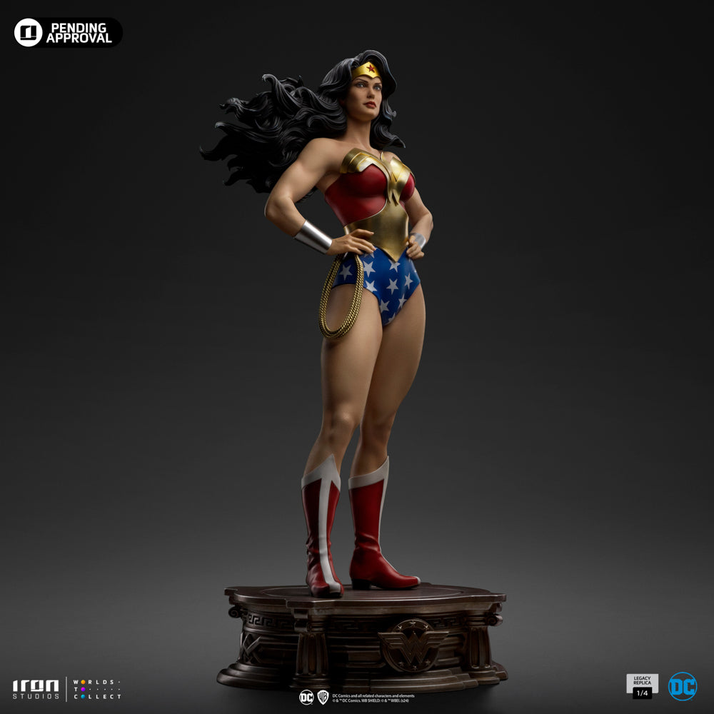 Estátua Mulher Maravilha - DC Trinity - Legacy Replica 1/4 - Iron Studios