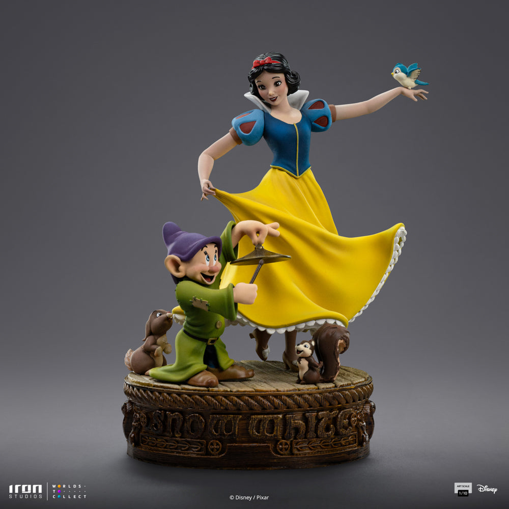 Estátua Snow White - Snow White and the Seven Dwarves - Disney Classic - Art Scale 1/10 - Iron Studios