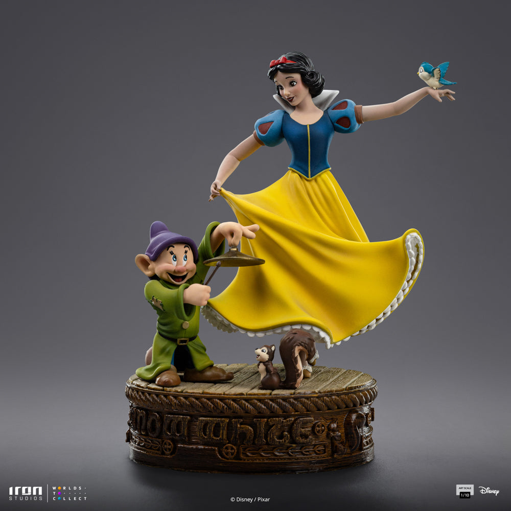 Estátua Snow White - Snow White and the Seven Dwarves - Disney Classic - Art Scale 1/10 - Iron Studios