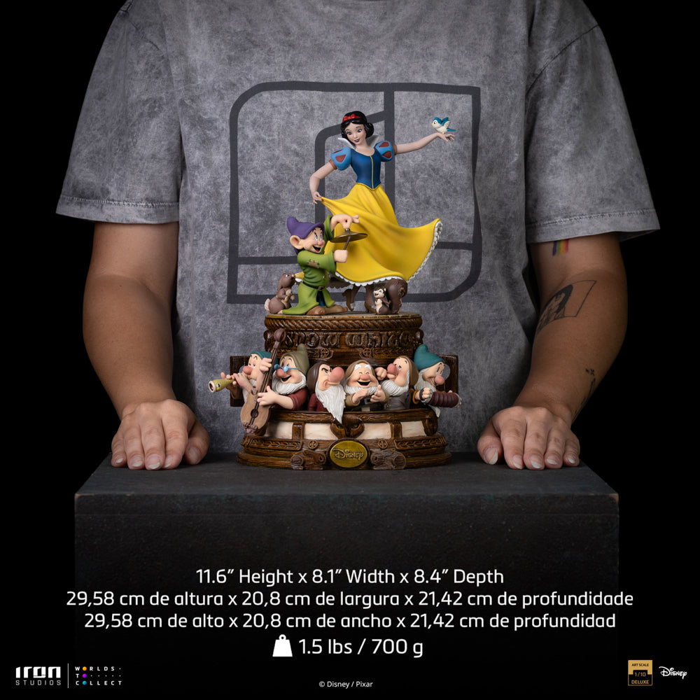 Estátua Snow White Deluxe - Snow White and the Seven Dwarves - Disney Classic - Art Scale 1/10 - Iron Studios