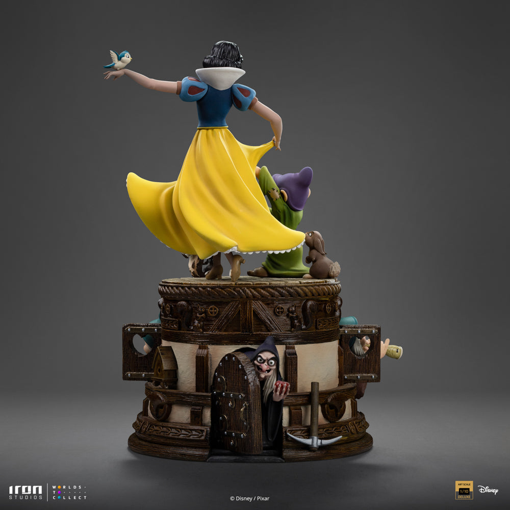 Estátua Snow White Deluxe - Snow White and the Seven Dwarves - Disney Classic - Art Scale 1/10 - Iron Studios