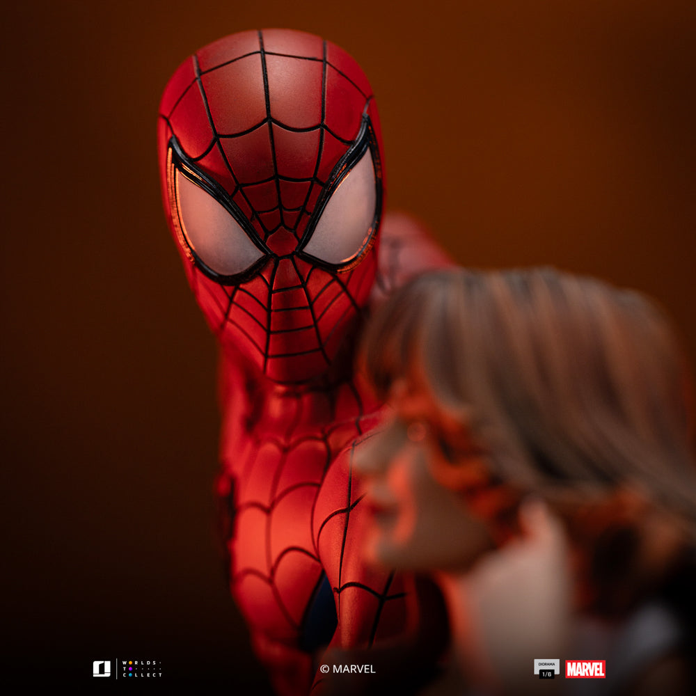 Estátua Spider-Man and Mary Jane - Marvel Comics - Diorama 1/6 - Iron Studios