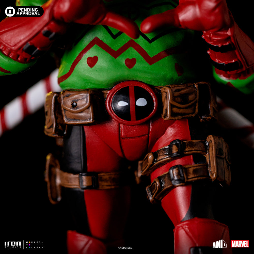 Estátua Deadpool Holidays Ver - Marvel Comics - MiniCo - Iron Studios