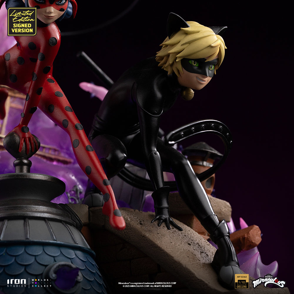 Estátua Ladybug and Cat Noir - Miraculous 10th Anniversary Signed Edition - Deluxe Art Scale 1/10 - Iron Studios