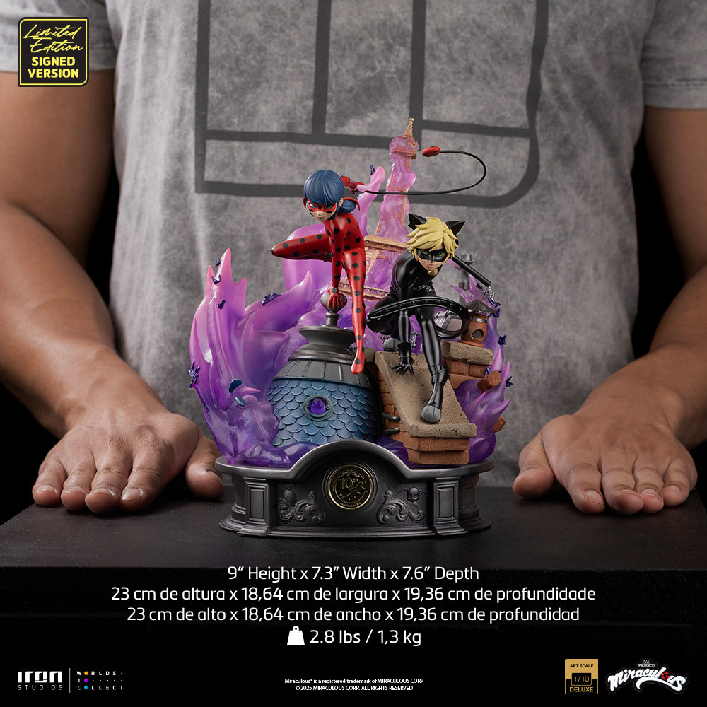 Estátua Ladybug and Cat Noir - Miraculous 10th Anniversary Signed Edition - Deluxe Art Scale 1/10 - Iron Studios