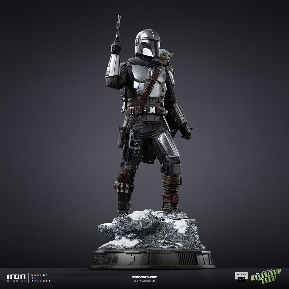 Estátua Mandalorian and Grogu - The Mandalorian and Grogu Movie - Art Scale 1/10 - Iron Studios