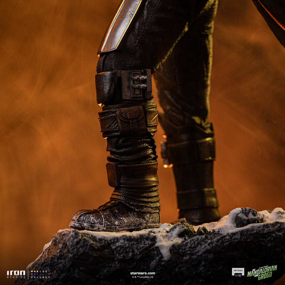 Estátua Mandalorian and Grogu - The Mandalorian and Grogu Movie - Art Scale 1/10 - Iron Studios