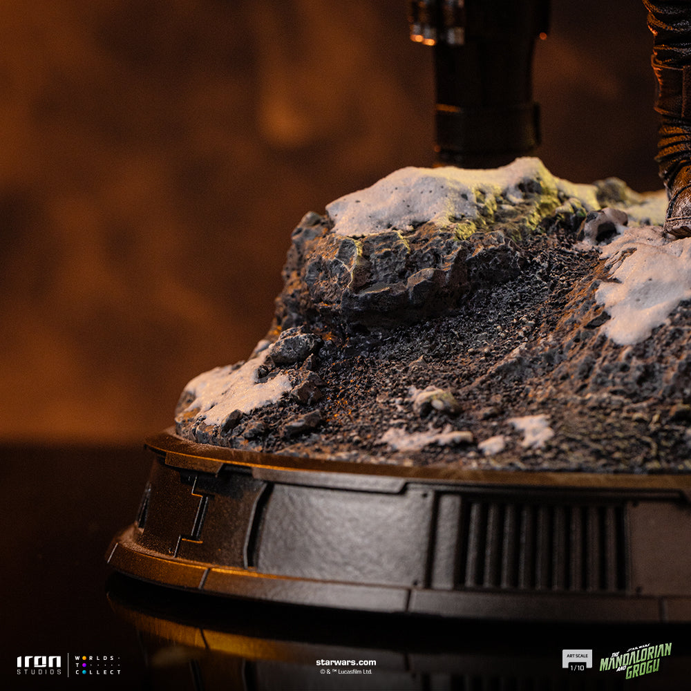 Estátua Mandalorian and Grogu - The Mandalorian and Grogu Movie - Art Scale 1/10 - Iron Studios