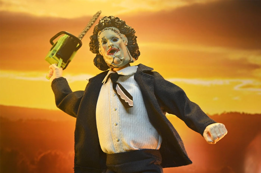 Figura Pretty Woman Leatherface  50th Anniversary  - Texas Chainsaw Massacre - 7″ Scale - Neca