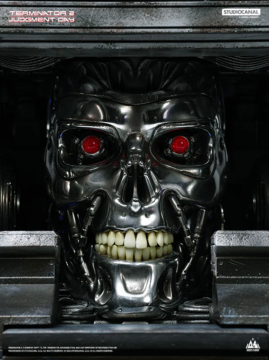 Estátua T-800 Life-Size Bust - Terminator 2 - Queen Studios